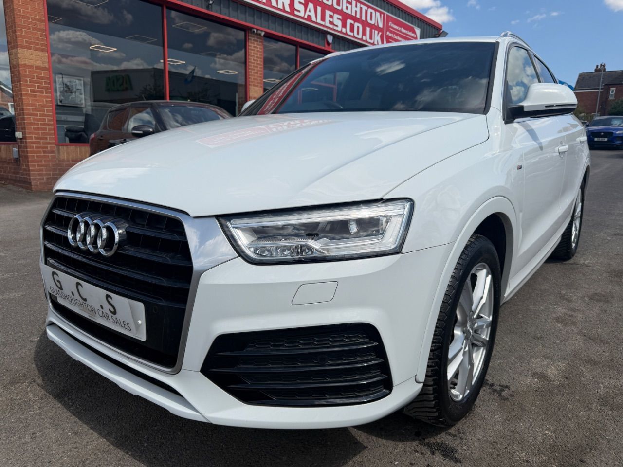 2016 Audi Q3