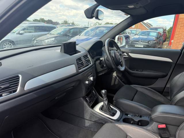 2016 Audi Q3 1.4T FSI S Line 5dr -FULL SERVICE HISTORY-