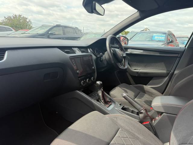 2018 Skoda Octavia 2.0 TSI 245 vRS 5dr [Black Pack] -FULL SERVICE HISTORY-