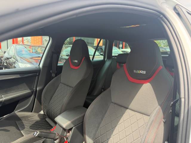 2018 Skoda Octavia 2.0 TSI 245 vRS 5dr [Black Pack] -FULL SERVICE HISTORY-