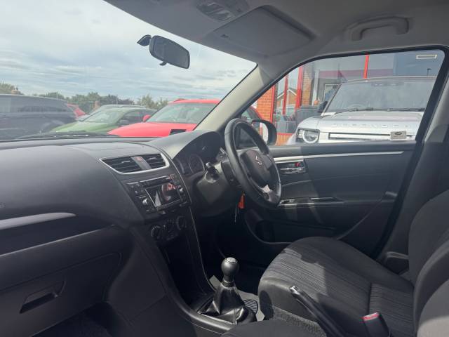 2015 Suzuki Swift 1.2 SZ3 4X4 5dr -1 FORMER KEEPER + FSH-