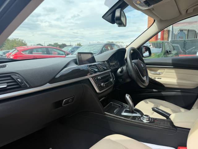 2014 BMW 3 Series 2.0 320d xDrive Luxury 5dr Step Auto