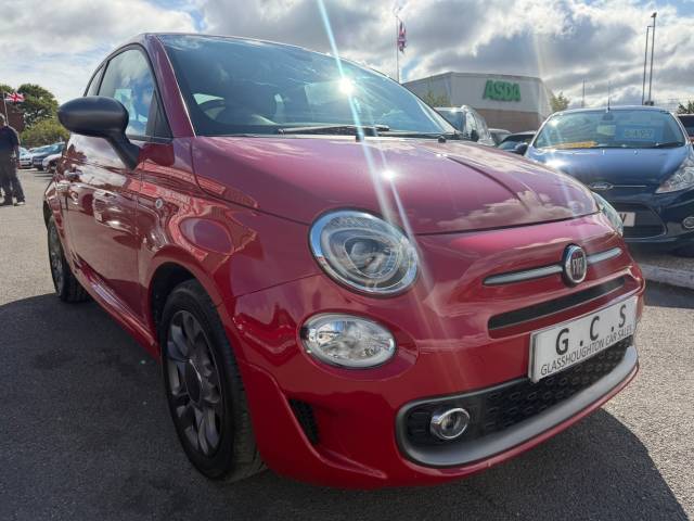 2018 Fiat 500 1.2 S 3dr - 1 FORMER KEEPER - 5 SERVICE STAMPS -