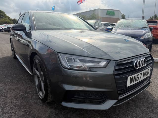 2017 Audi A4 3.0 TDI Black Edition 4dr S Tronic - 1 FORMER KEEPER -