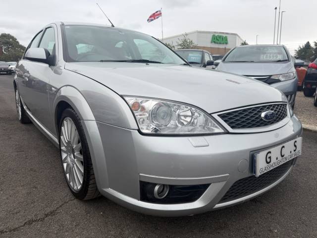 2002 Ford Mondeo 3.0 V6 ST220  5dr