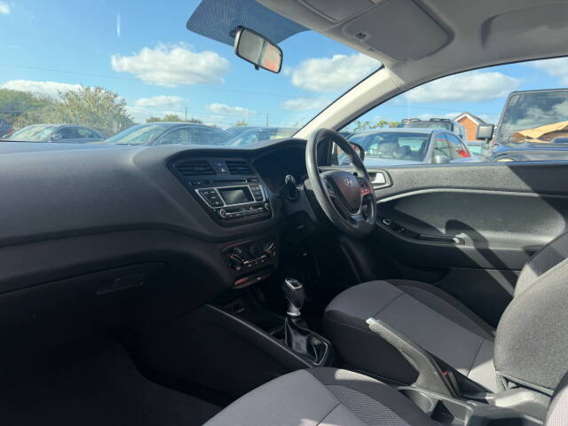 2016 Hyundai i20 1.4 CRDi SE 3dr - 1 FORMER KEEPER - 9 SERVICE STAMPS -