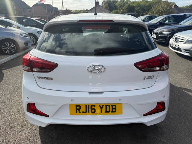 2016 Hyundai i20 1.4 CRDi SE 3dr - 1 FORMER KEEPER - 9 SERVICE STAMPS -