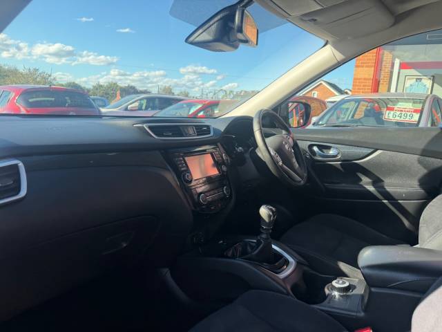 2017 Nissan X Trail 1.6 dCi N-Vision 5dr 4WD