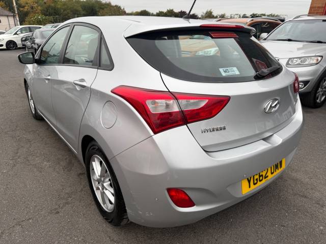 2013 Hyundai i30 1.6 CRDi Blue Drive Active 5dr - FSH - 13 SERVICES - 1 OWNER -