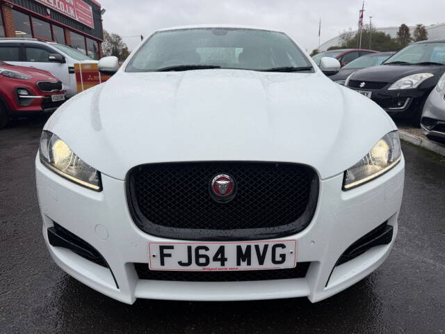 2014 Jaguar XF 3.0d V6 R-Sport 4dr Auto [Start Stop]